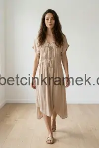 Dlouhé šaty se zlatými detaily a šňůrkami - béžové L/XL