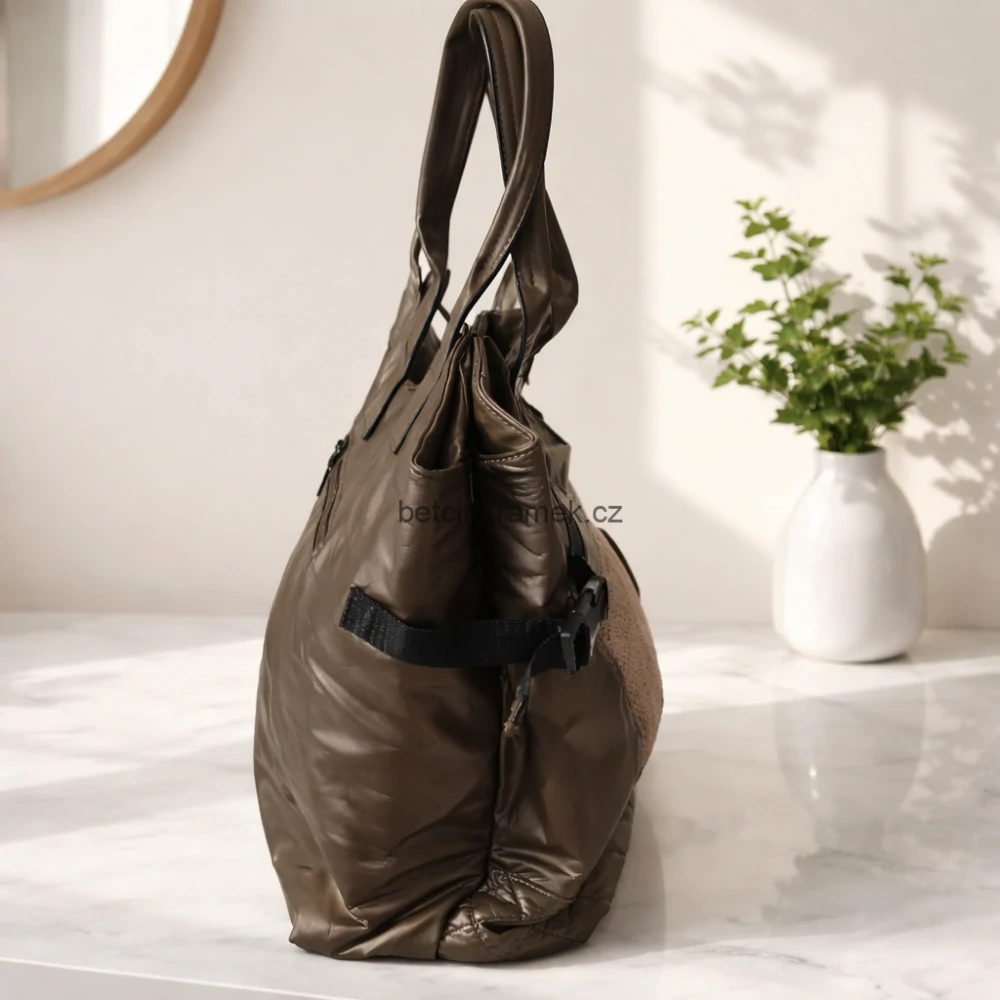 Kabelka Turbo bags s kapsičkou - hnědá